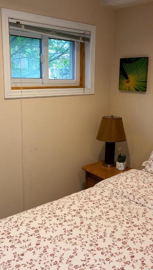 Spacious And Bright Unit With Natural Light. Pickering Exteriör bild