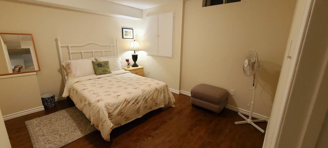 Spacious And Bright Unit With Natural Light. Pickering Exteriör bild